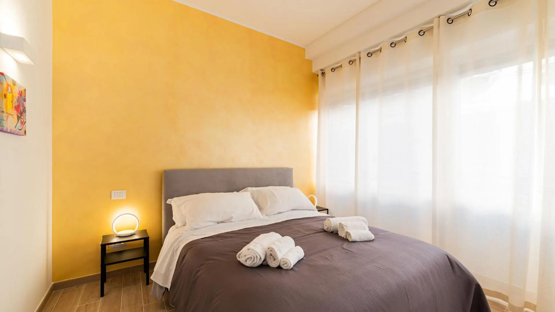 Konukevi Al Teatro Rooms Bari İtalya